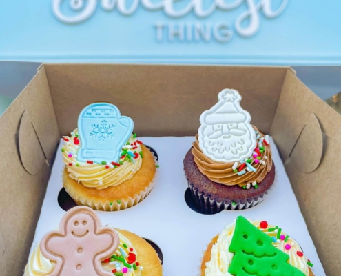 Sweetest Thing Oakville Christmas themed cupcakes