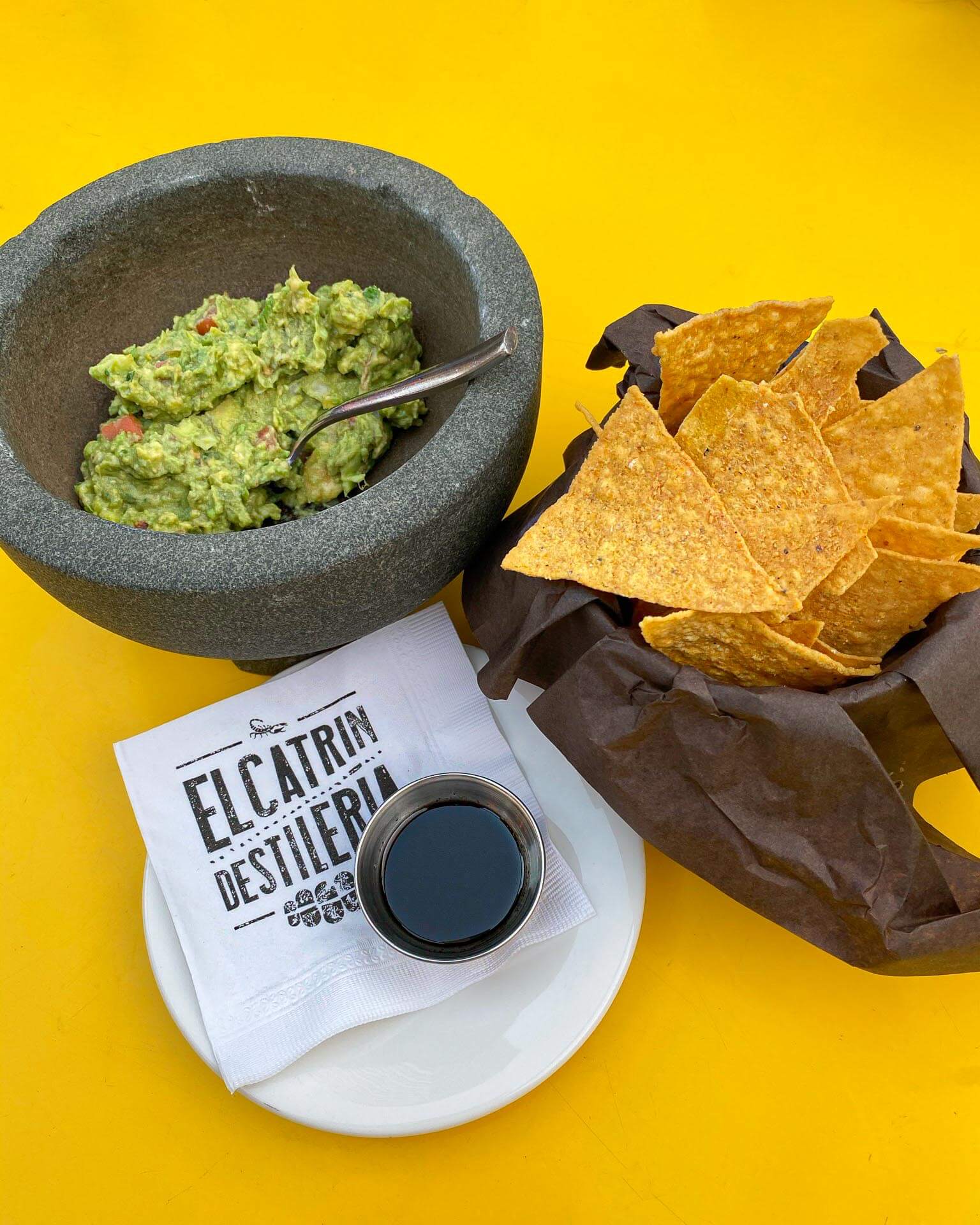 El Catrin’s freshly made guacamole and chips